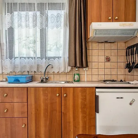 Daratos 2 Apartman Számi