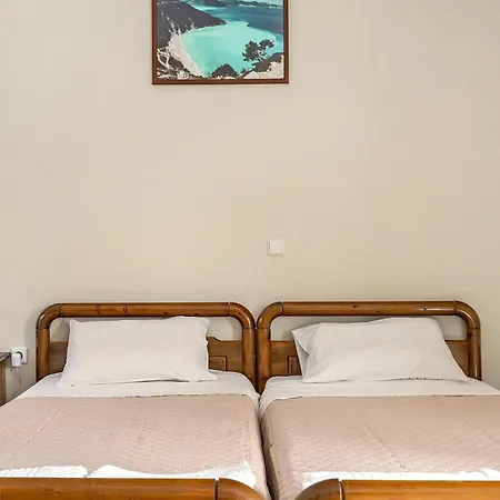 Apartman Daratos 2 Számi