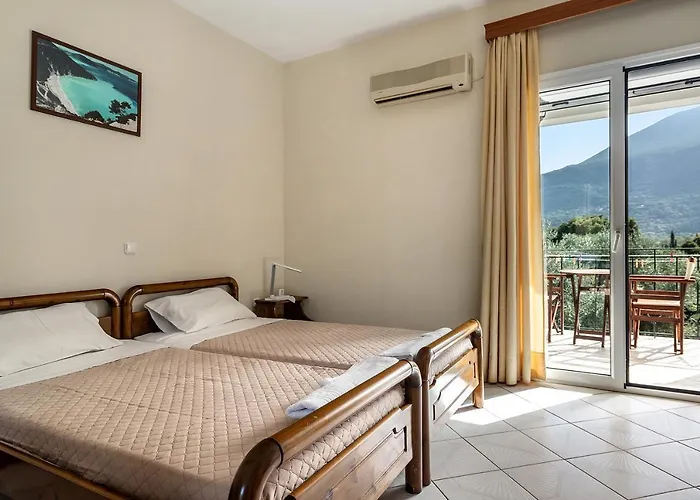 Апартаменты Daratos 2 *